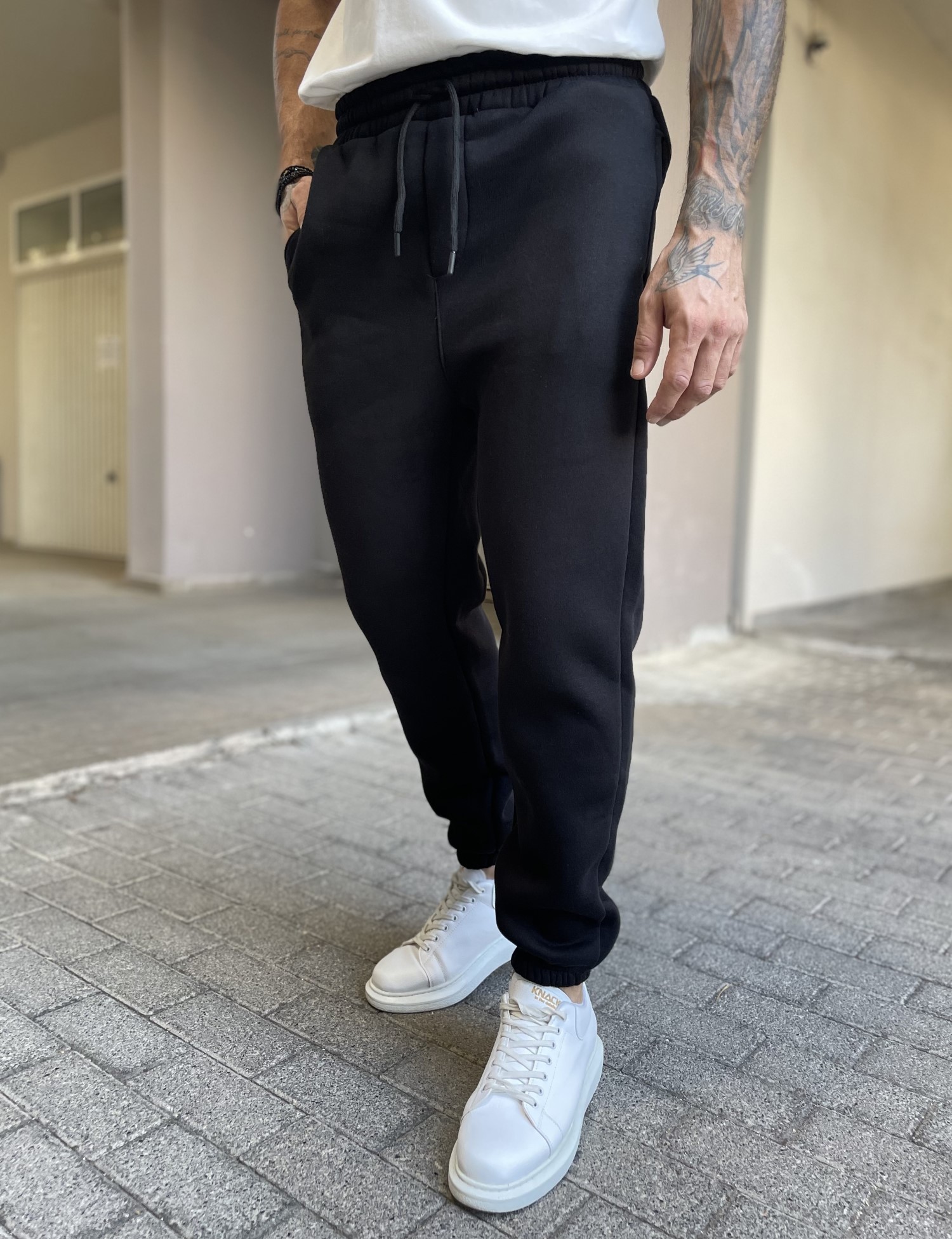 Ανδρικό μαύρο παντελόνι φόρμας με λάστιχο ES26001 φωτογραφία